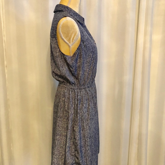 Dress - Picture 3 of 6